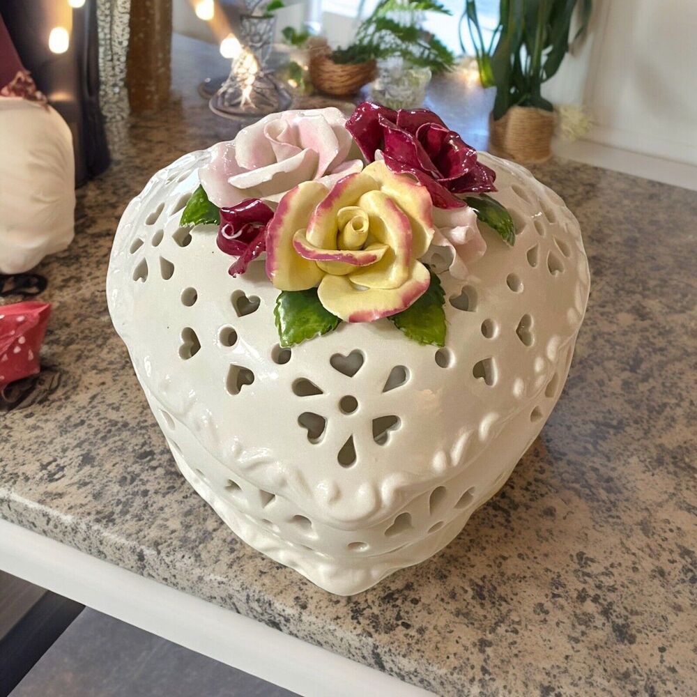 Vintage Ceramic Potpourri Holder Heart Shape w/Raised Painted Flowers Roses NEW